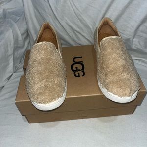 UGG SLIP ONS